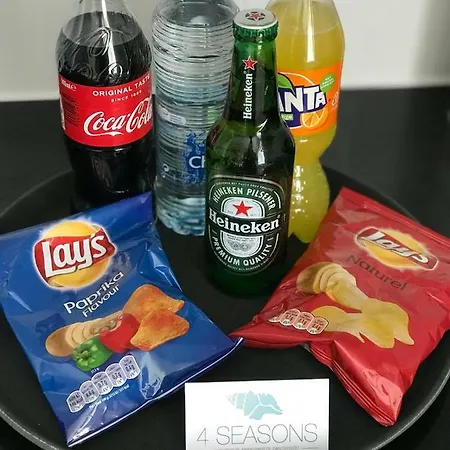 4 Seasons Apartament *